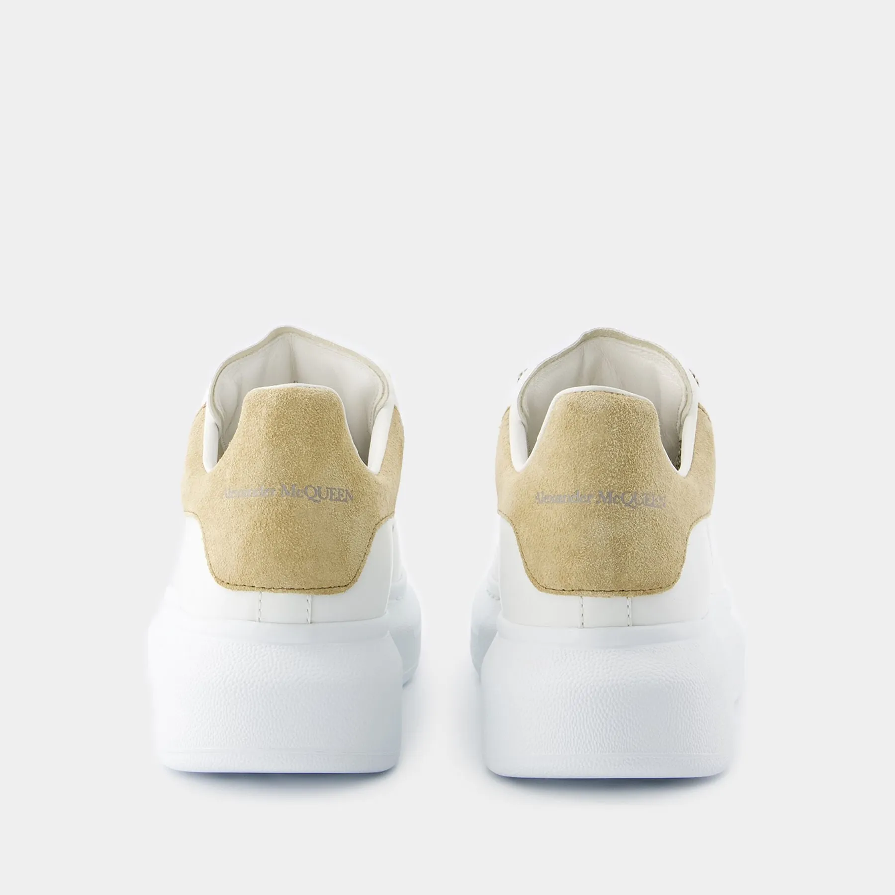 Alexander McQueen  Oversized Sneakers - Alexander McQueen - Leather - Beige