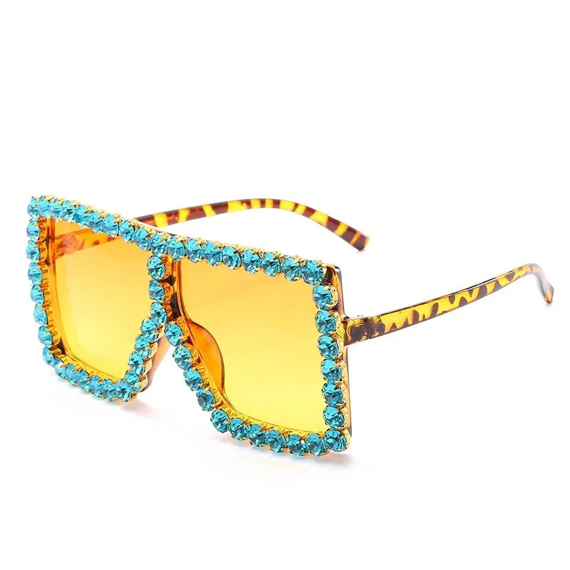 Alternative Style Women's Sunglasses / Vintage Sexy Females Sunglasses / Cool Rhinestones Sunglasses