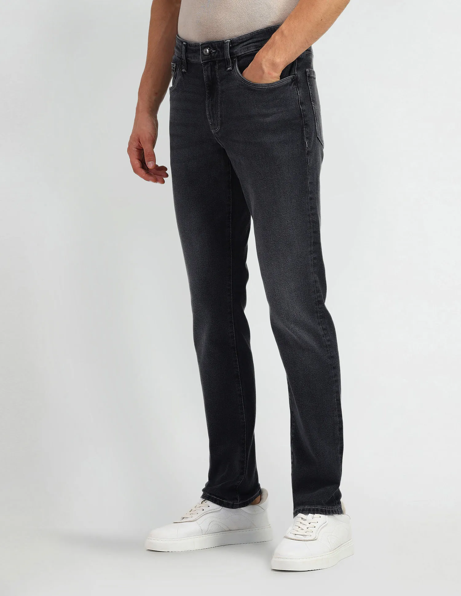 Arrow Sport Mid Rise Jameson Slim Fit Jeans