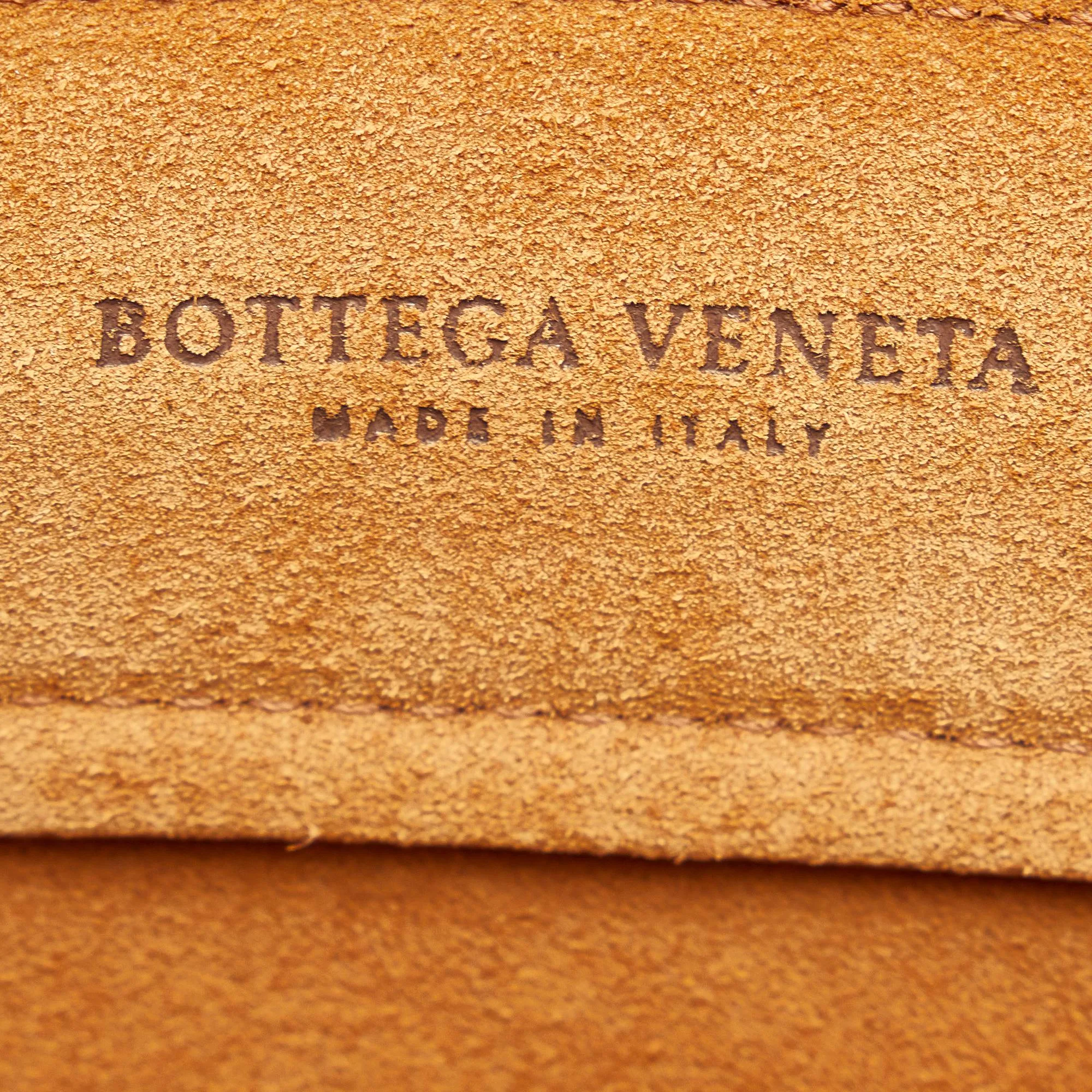 Bottega Veneta Small Maxi Intrecciato Slip Handbag