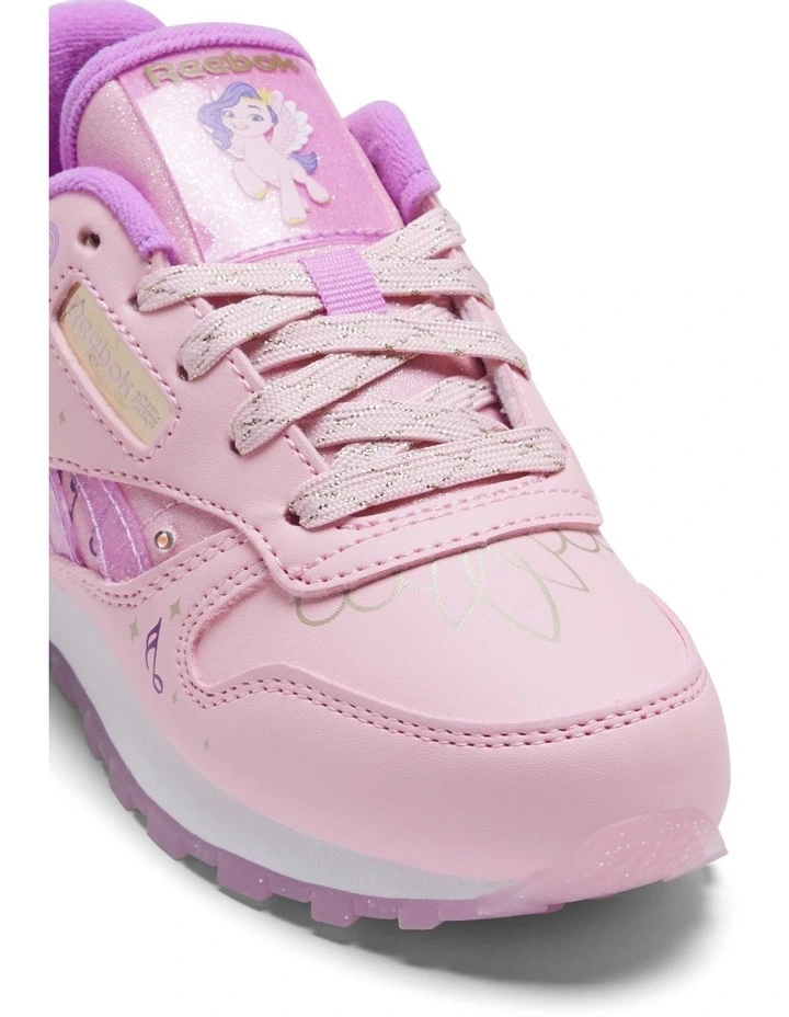 Classic Leather Step N Flash Sneakers in Pink