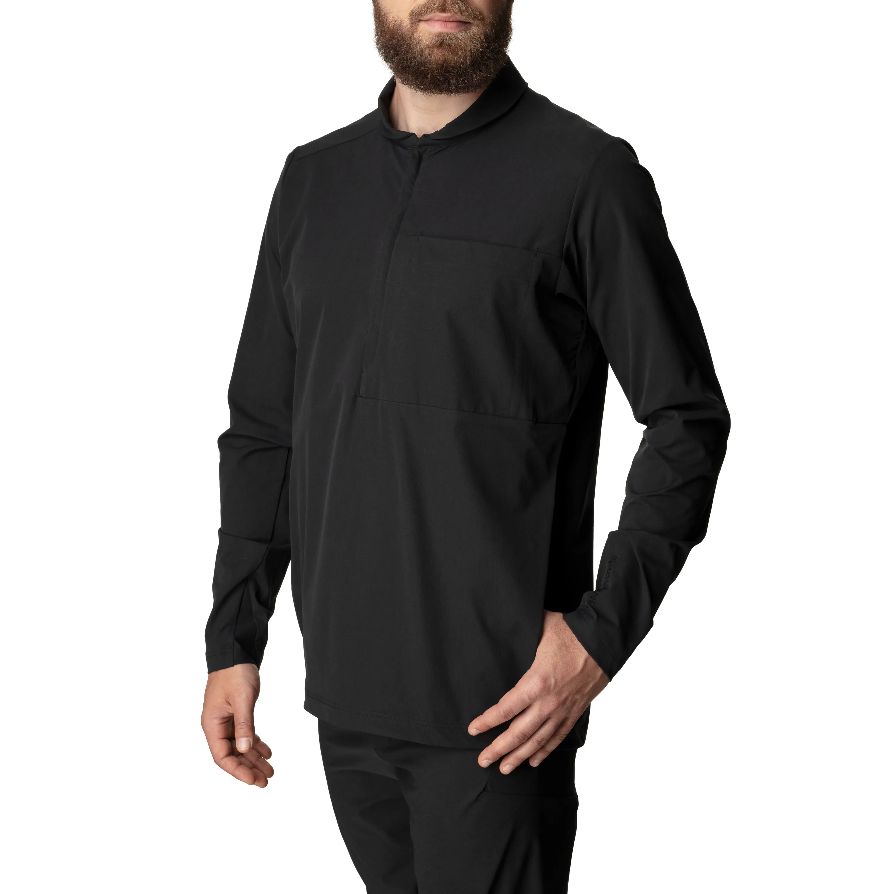 Houdini Men's Daybreak Pullover True Blk | Buy Houdini Men's Daybreak Pullover True Blk here | Outnorth