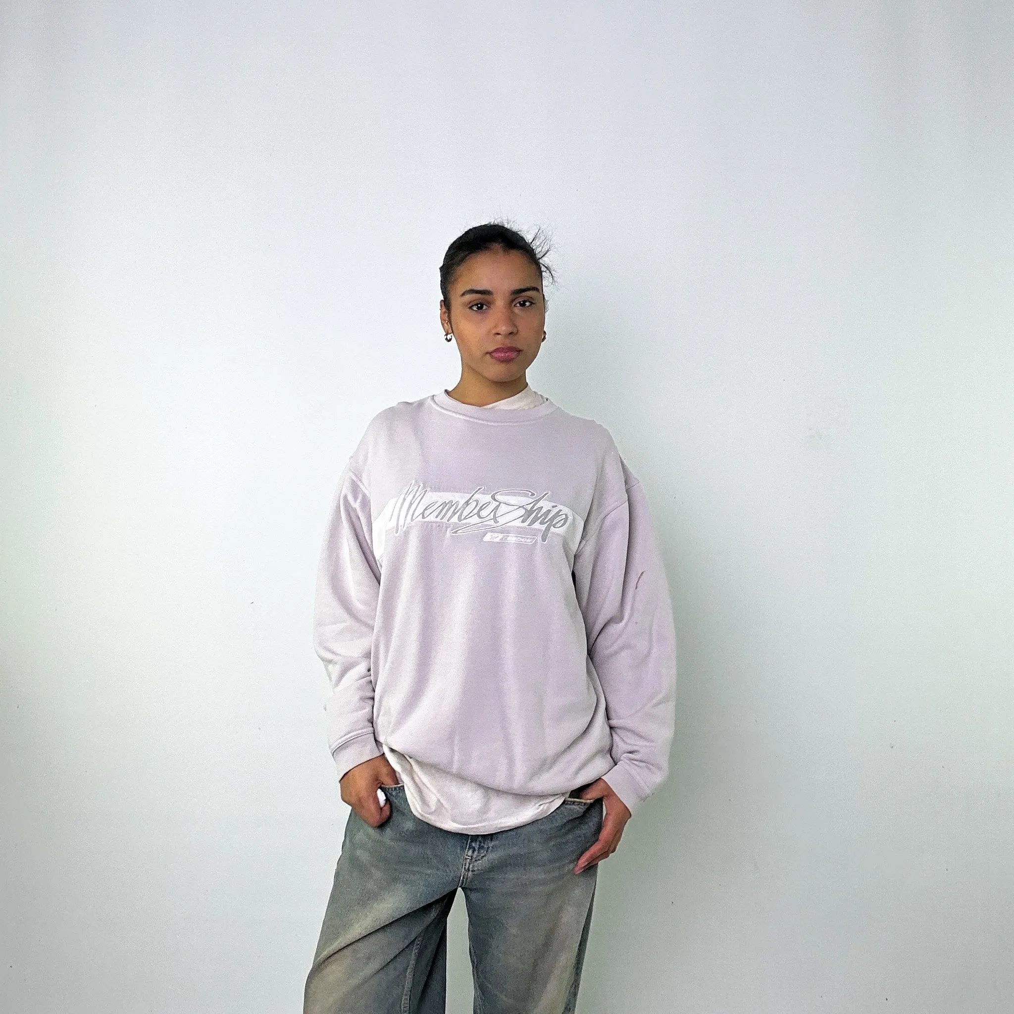 Light Grey 90s Reebok Spellout Sweatshirt (M)