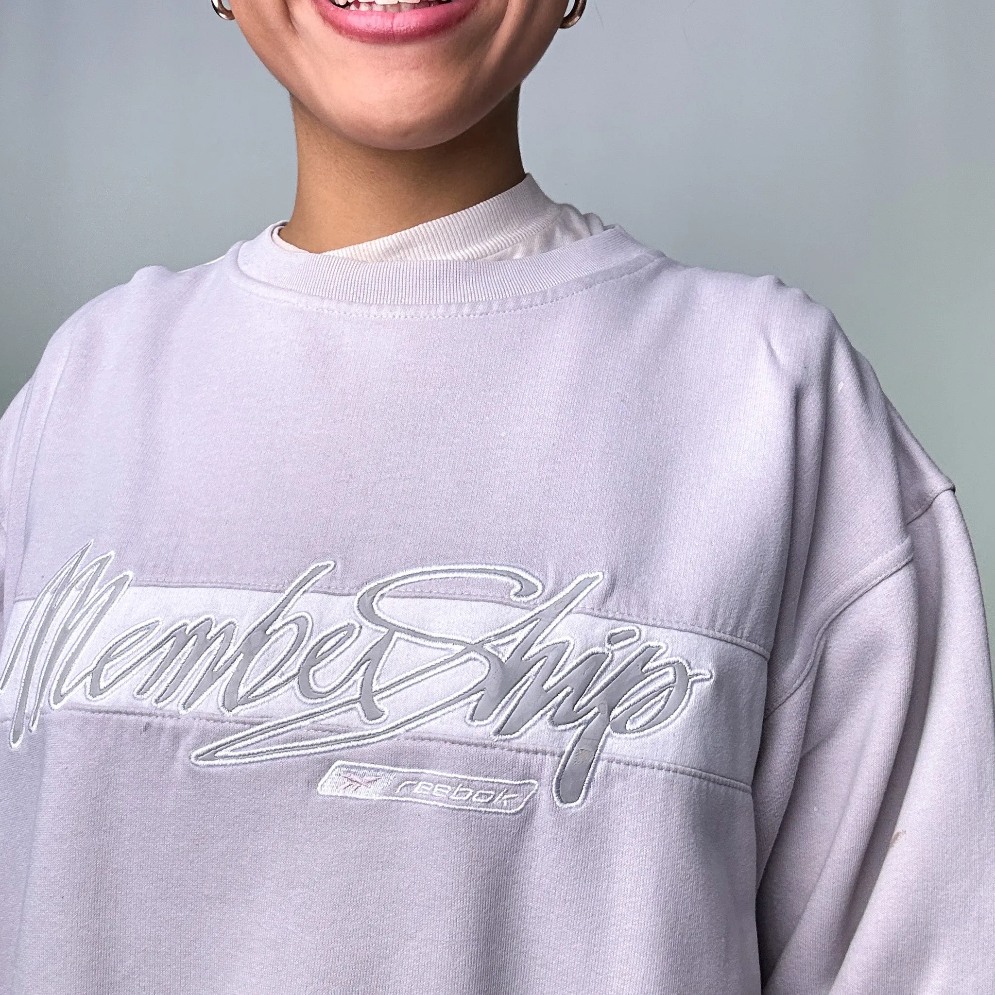 Light Grey 90s Reebok Spellout Sweatshirt (M)