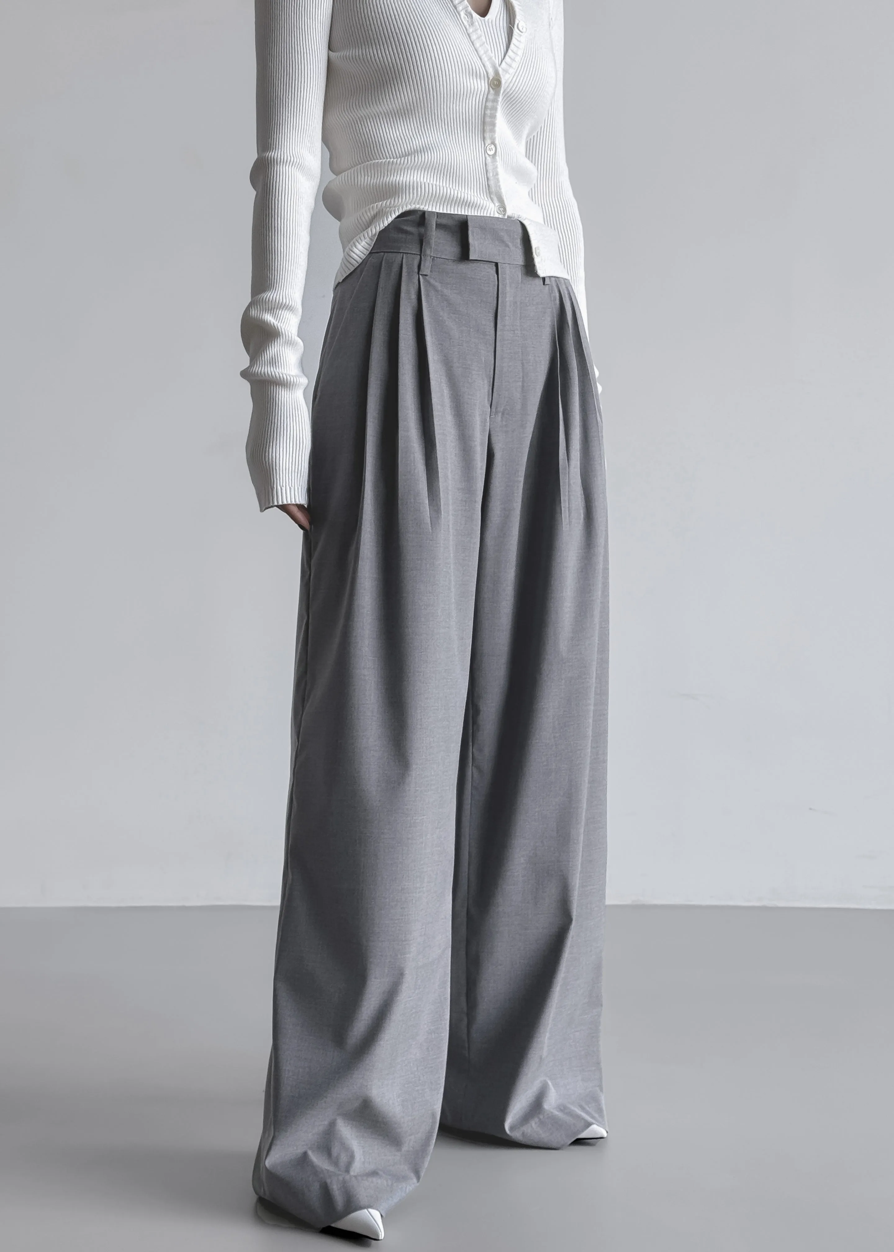 Linna Trousers - Light Grey