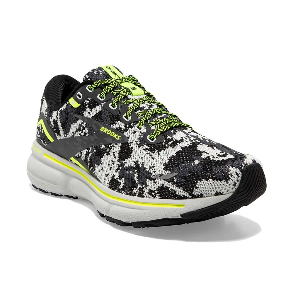 Men's Ghost 15 Camo Running Shoe - Black/Ebony/Nightlife - Regular (D)