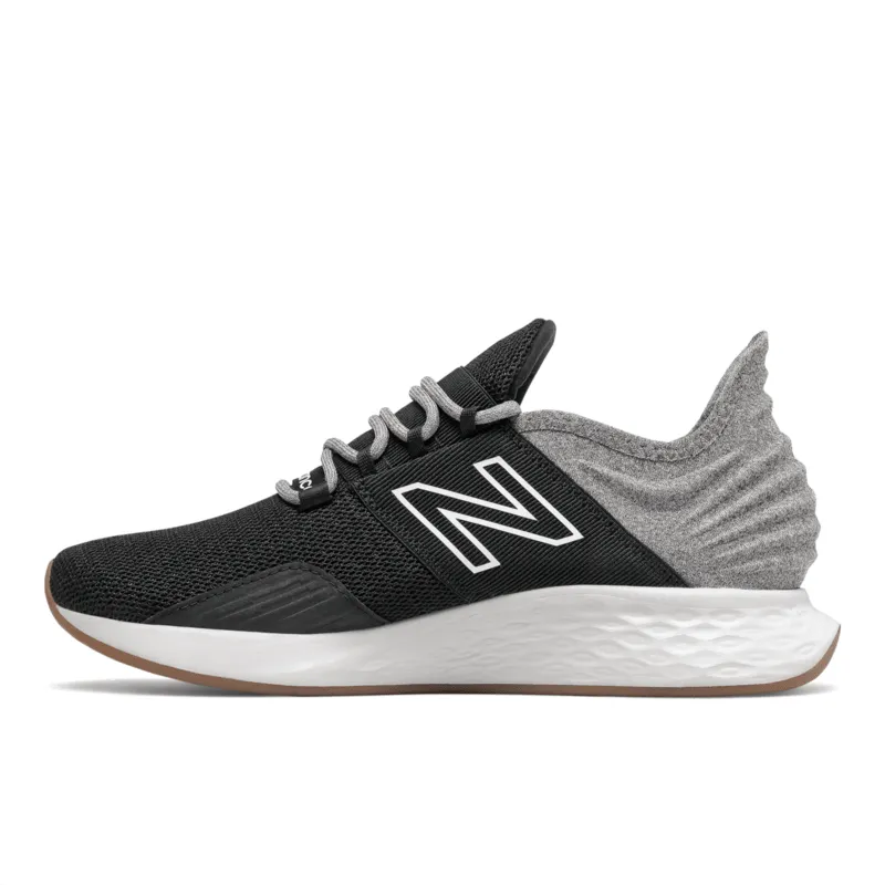 New Balance Women's Fresh Foam Roav Running Shoe - WROAVTK (Wide)