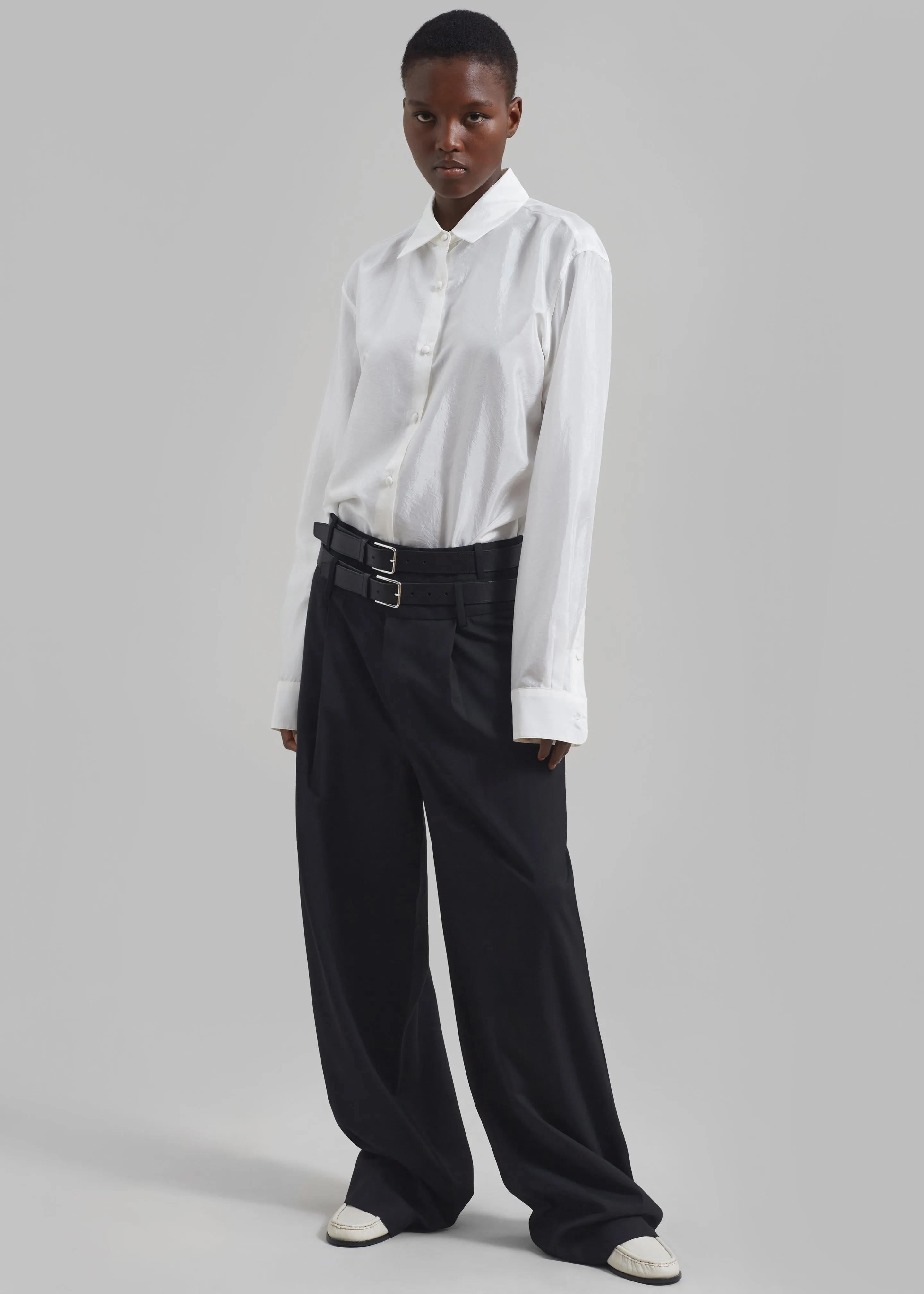 Olwen Pintuck Trousers - Black