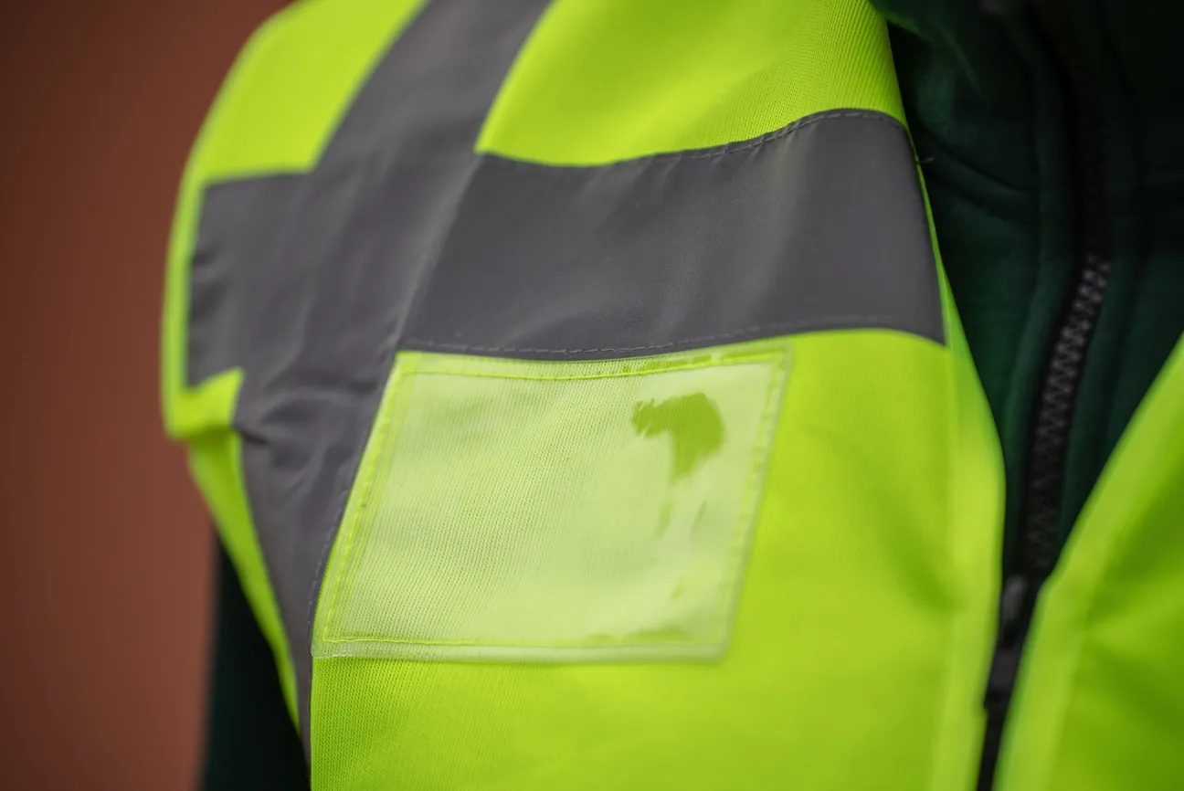 Reflective vest 